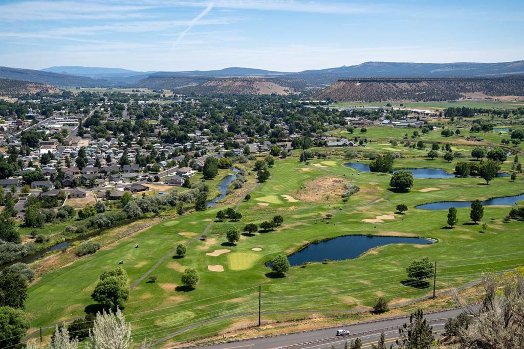 A bird's eye view of golfing in Central Oregon